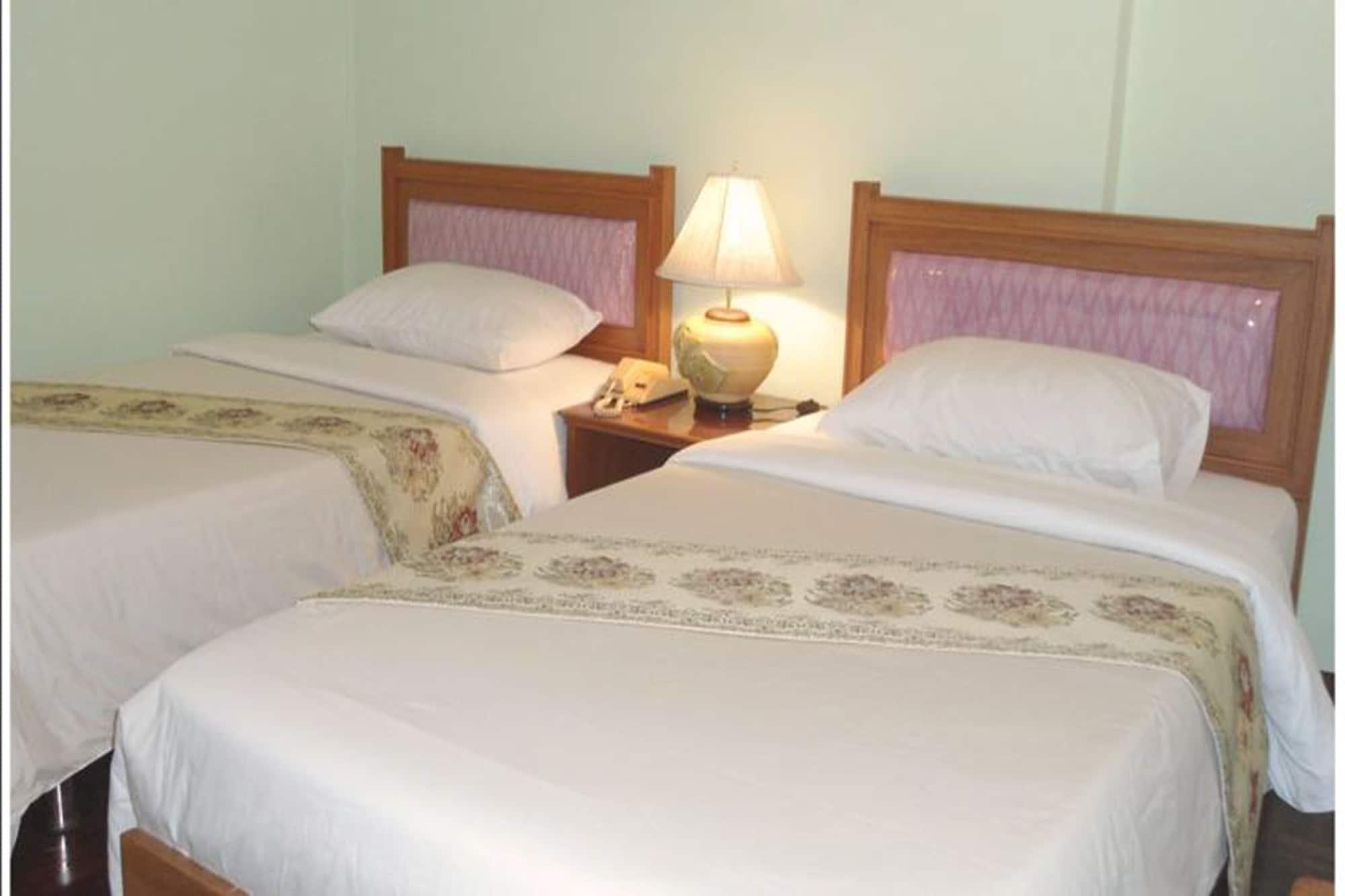 Ubon Hotel Ubon Ratchathani Exteriér fotografie