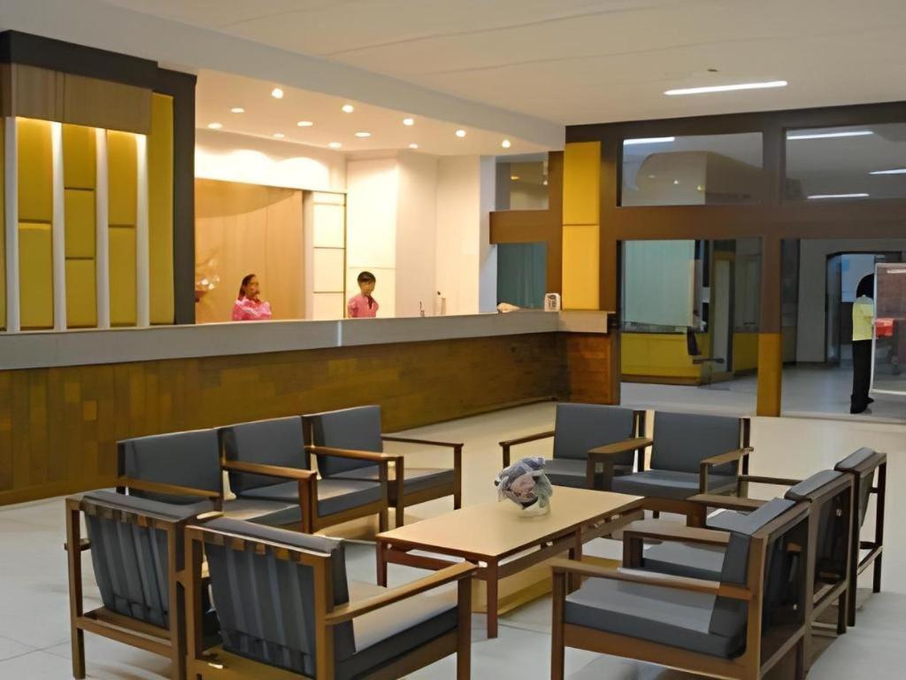 Ubon Hotel Ubon Ratchathani Exteriér fotografie