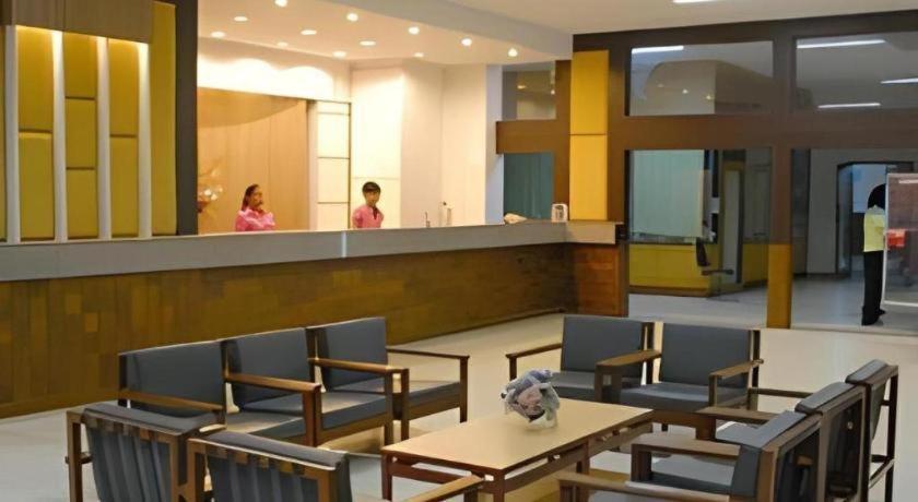 Ubon Hotel Ubon Ratchathani Exteriér fotografie