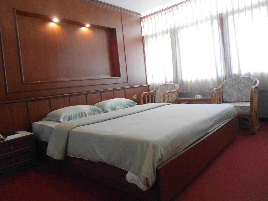 Ubon Hotel Ubon Ratchathani Exteriér fotografie